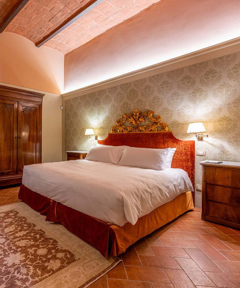 Suite con tre camere da letto| Affascinante Suite della Scuderia di Villa Valentini Bonaparte