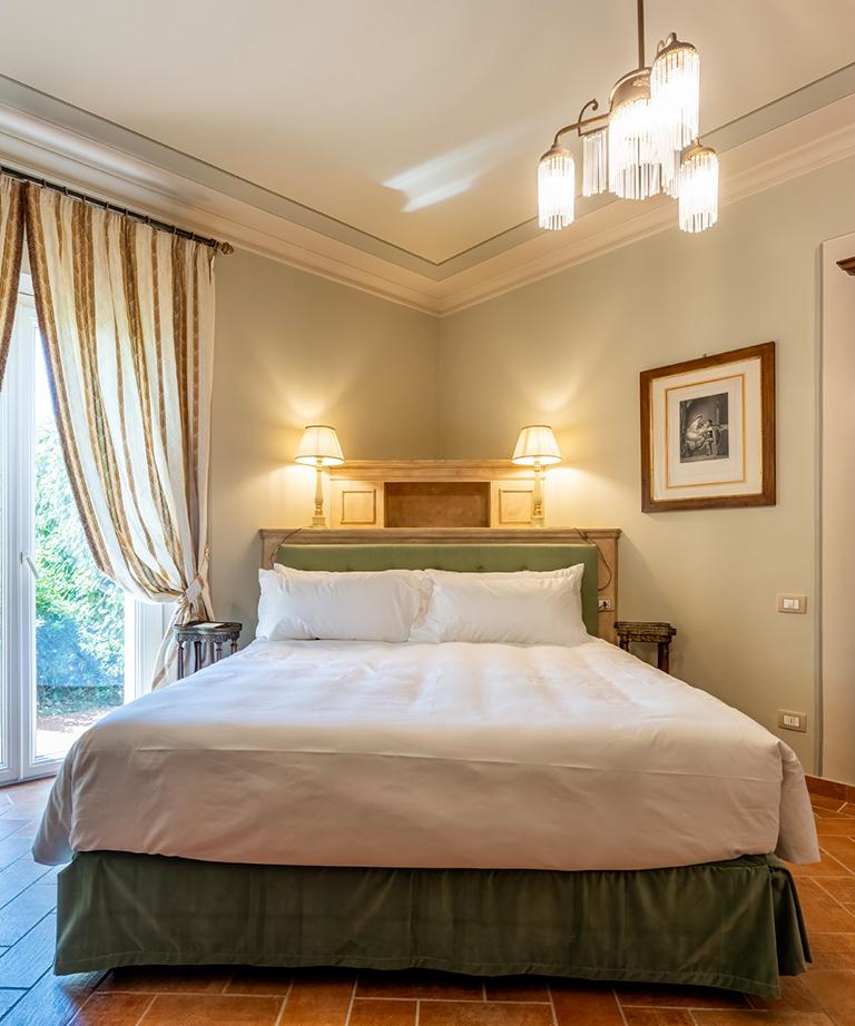 Suite con una camera da letto | Eleganti Suite della Scuderia di Villa Valentini Bonaparte